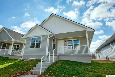 2425 Ohio St, Omaha, NE 68111