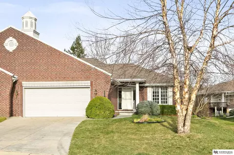 6334 S 35th Ct, Lincoln, NE 68516