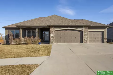 4809 N 204th Ave, Elkhorn, NE 68022