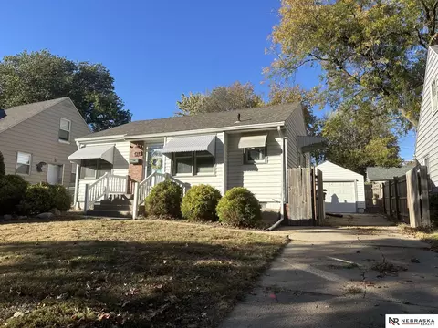 4340 E St, Lincoln, NE 68510