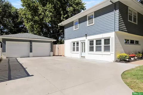 2132 S 108th St, Omaha, NE 68144 photo 5