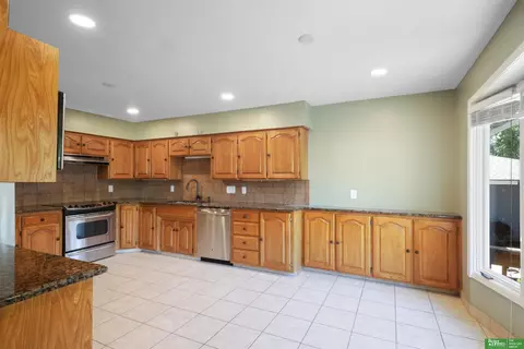 2132 S 108th St, Omaha, NE 68144 photo 17