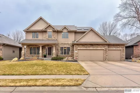 2120 S 194th St, Omaha, NE 68130