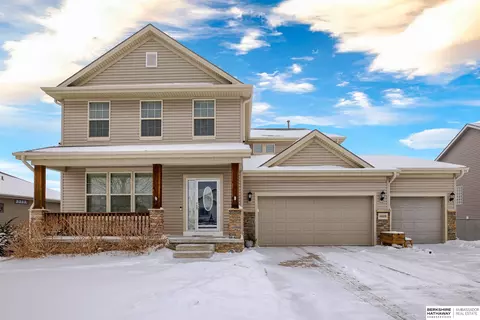 14808 S 20th St, Bellevue, NE 68123