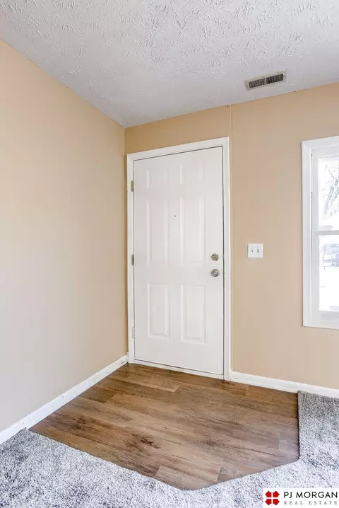3605 Patrick Ave, Omaha, NE 68111 photo 3