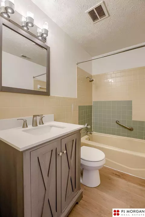 3605 Patrick Ave, Omaha, NE 68111 photo 16