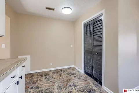 3605 Patrick Ave, Omaha, NE 68111 photo 11