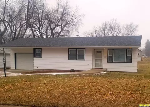 1515 11th St, Auburn, NE 68305