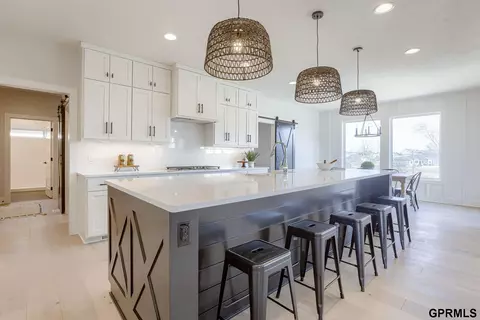 4099 George B Lake Pkwy, Elkhorn, NE 68022