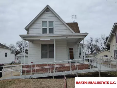 1710 Ella St, Beatrice, NE 68310