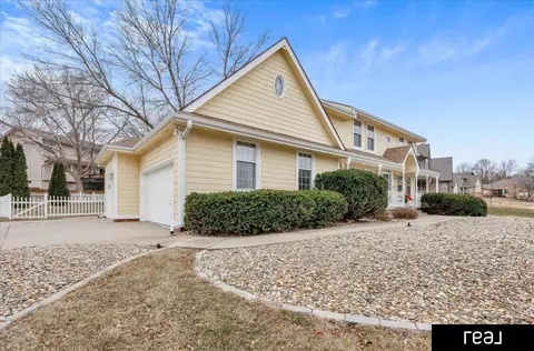 16307 M St, Omaha, NE 68135