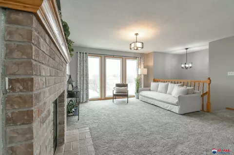 3420 Timber Ridge Cir, Lincoln, NE 68522