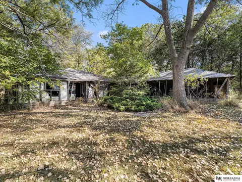 Exterior - 7300 W Bluff Rd, Malcolm, NE 68402 photo 9 of 12