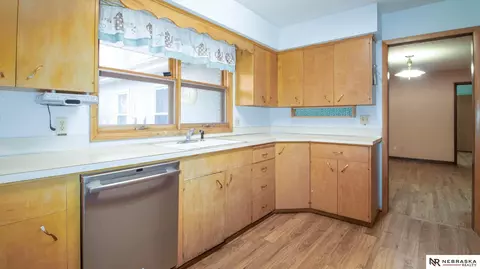 Kitchen - 7300 W Bluff Rd, Malcolm, NE 68402 photo 2 of 4