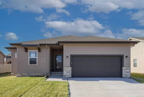 9610 S 184 St, Omaha, NE 68136