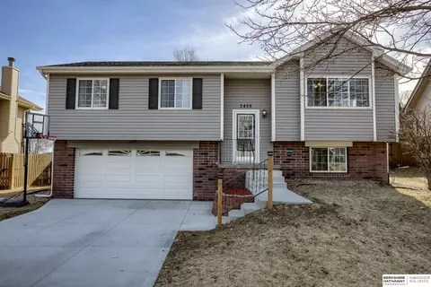 3455 Rahn Blvd, Bellevue, NE 68123