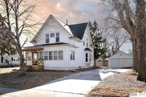 14211 Heywood St, Waverly, NE 68462