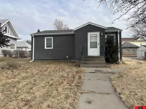 532 N Lincoln St, West Point, NE 68788