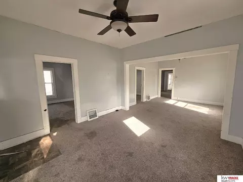 420 S 5th St, Beatrice, NE 68310 photo 4