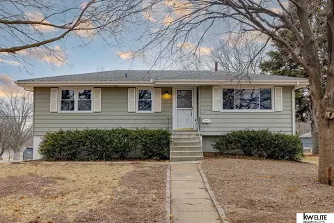 4840 Magnolia St, Omaha, NE 68137