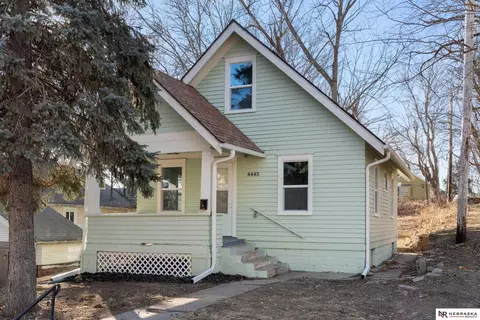 4445 Ruggles St, Omaha, NE 68111