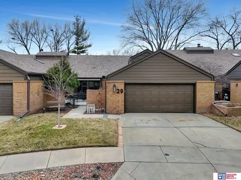 2515 Bishop Ln #29, Lincoln, NE 68502