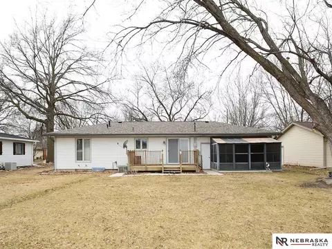 Exterior - 1616 Northridge Rd, Beatrice, NE 68310 photo 7 of 9