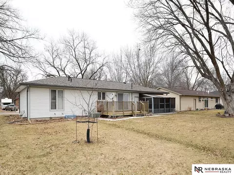 Exterior - 1616 Northridge Rd, Beatrice, NE 68310 photo 8 of 9