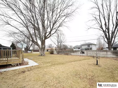 Exterior - 1616 Northridge Rd, Beatrice, NE 68310 photo 3 of 9