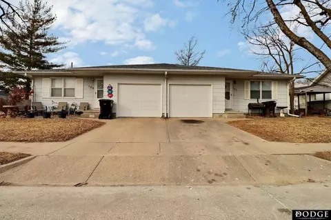 131-135 S Lincoln Ave, Fremont, NE 68025