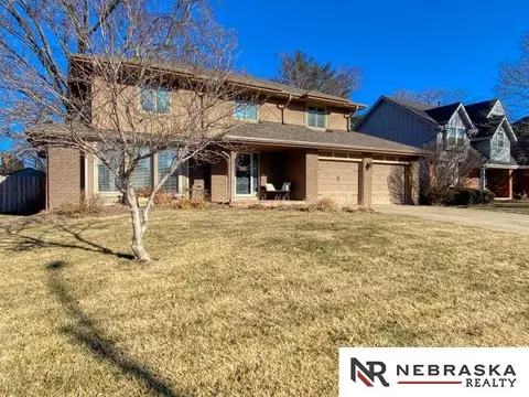 16228 Wright Cir, Omaha, NE 68130