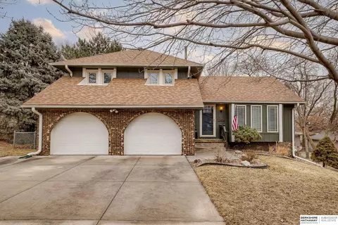 2117 S 161st Cir, Omaha, NE 68130