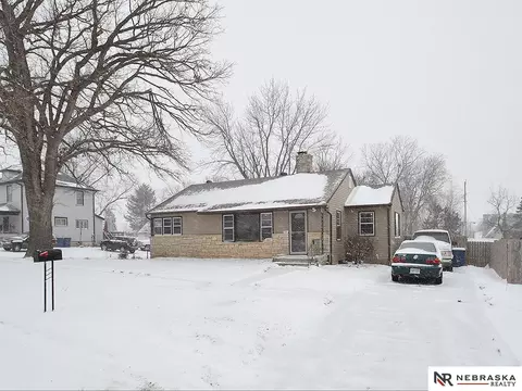 435 Main St, Springfield, NE 68059 photo 3
