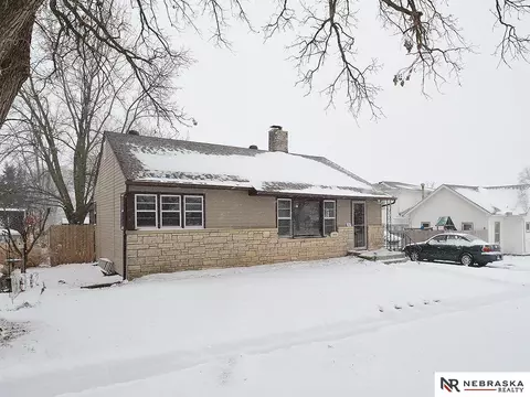 435 Main St, Springfield, NE 68059 photo 2