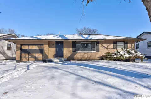 1855 N 84th St, Omaha, NE 68114
