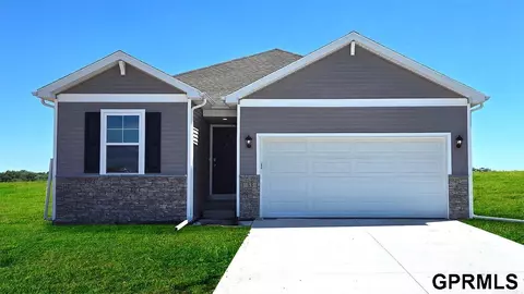11917 S 116th St, Papillion, NE 68046