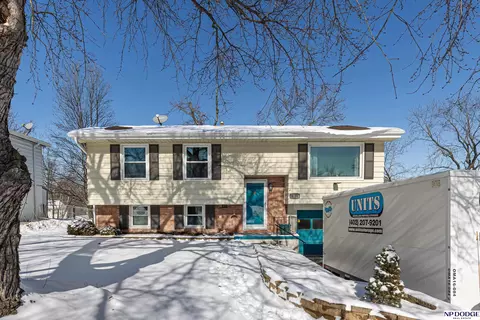 9134 Ames Ave, Omaha, NE 68134
