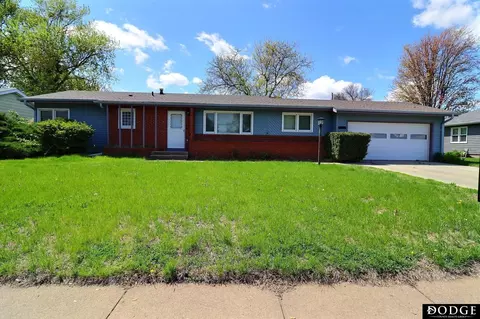 1535 N Lincoln St, Fremont, NE 68025