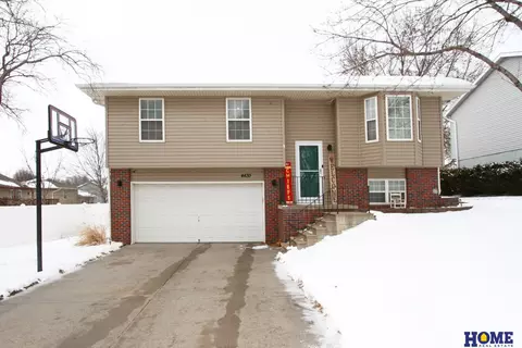 4430 Vine St, Roca, NE 68430