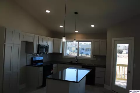 6421 N 12th Ct, Lincoln, NE 68521 photo 10