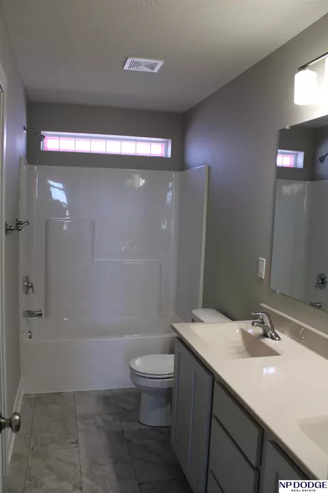 6421 N 12th Ct, Lincoln, NE 68521 photo 14