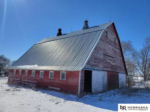 1245 County Road 21, Wahoo, NE 68066