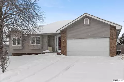 10628 Nebraska Ave, Omaha, NE 68134