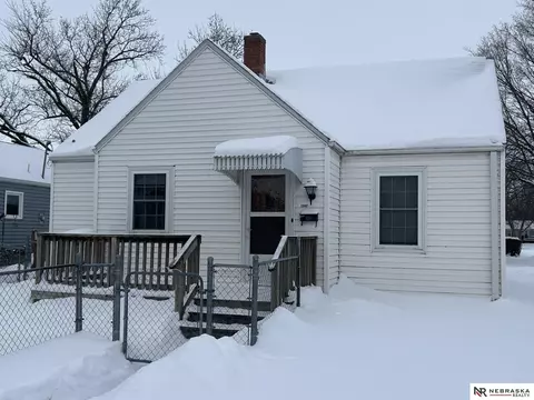 1247 N Logan St, Fremont, NE 68025
