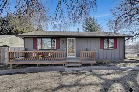 5302 Stockwell St, Lincoln, NE 68506