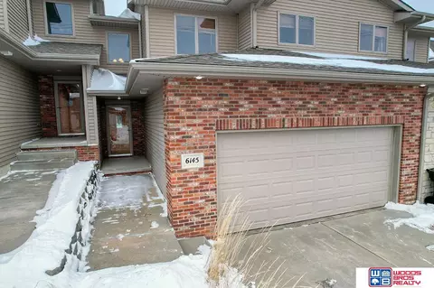 6145 Laroche Rd, Lincoln, NE 68526