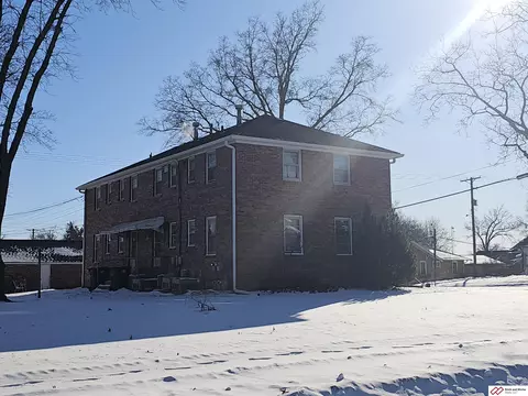 434 N 8th St, Beatrice, NE 68310 photo 4
