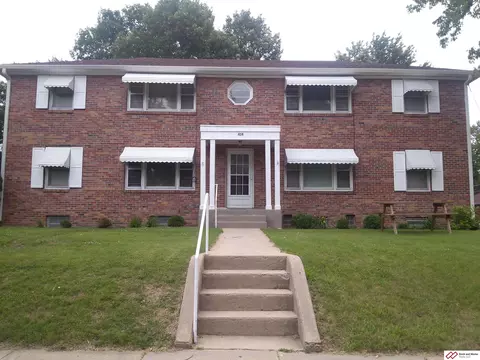 434 N 8th St, Beatrice, NE 68310