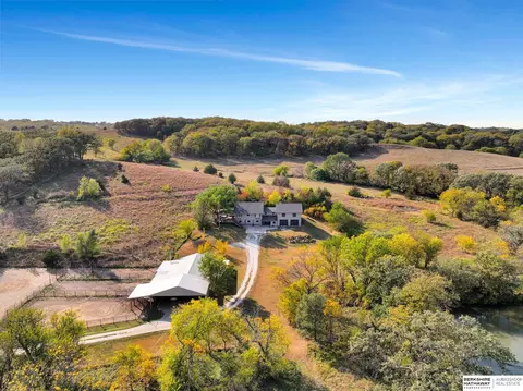 5009 Cr 39 County Rd, Fort Calhoun, NE 68023