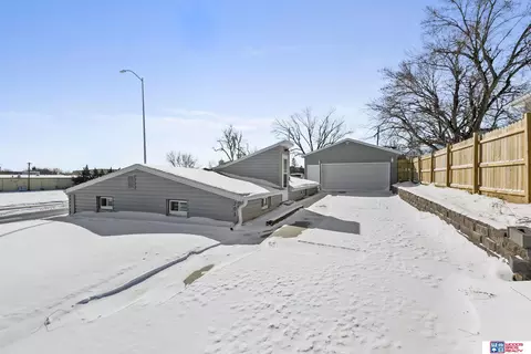 701 W A St, Lincoln, NE 68522
